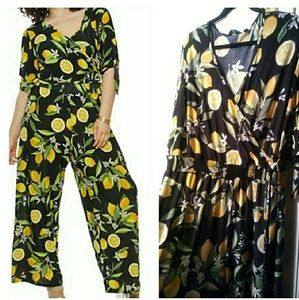 🍋🍋Lemon print Jumpsuit🍋🍋